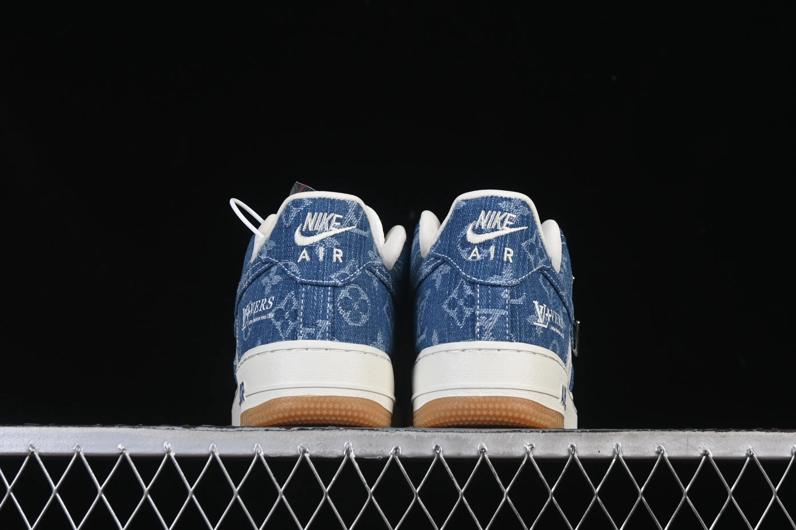 All Categories Nk Air Force 1 Air Force Series Nk Air Force 1 Low Air Force Low Nike Air Force 1'07 Low LV Joint White Navy Air Force One Low Casual Shoes YF9511-813
